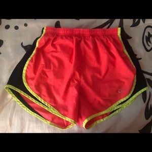 Women’s Nike tempo shorts